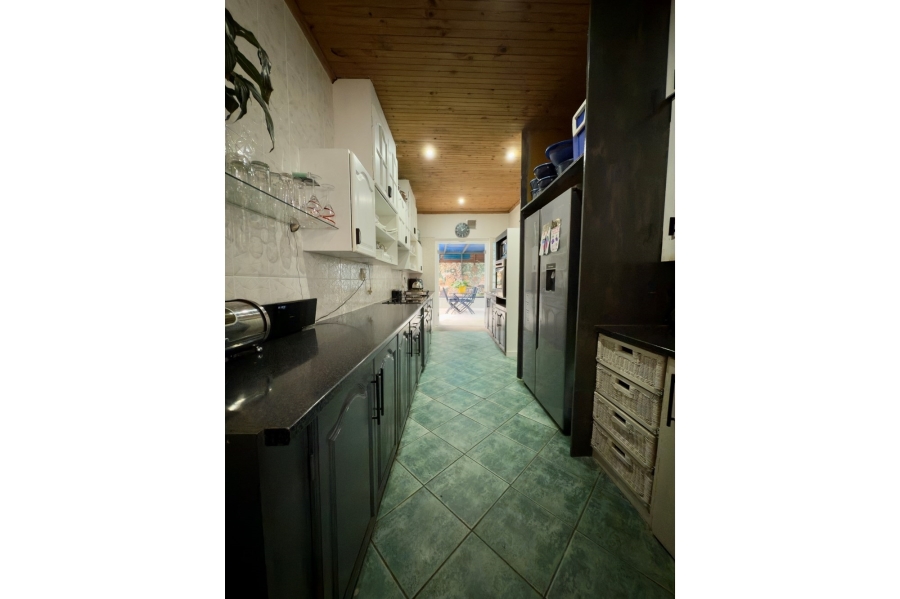 3 Bedroom Property for Sale in Kensington Western Cape